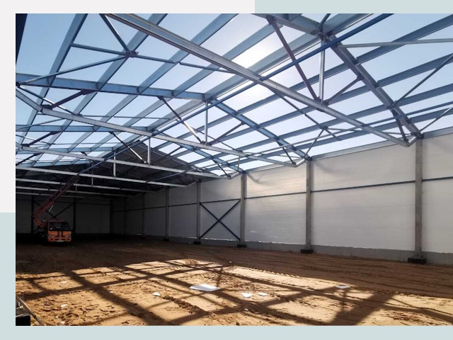 Строительство сенохранилищ в Кольчугине