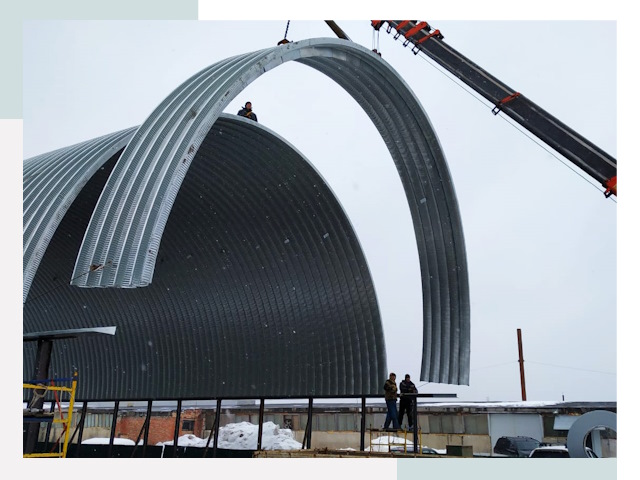 Полукруглые ангары в Кольчугине