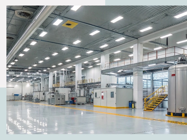 Освещение ангаров в Кольчугине от 610 руб. - Эффективные решения