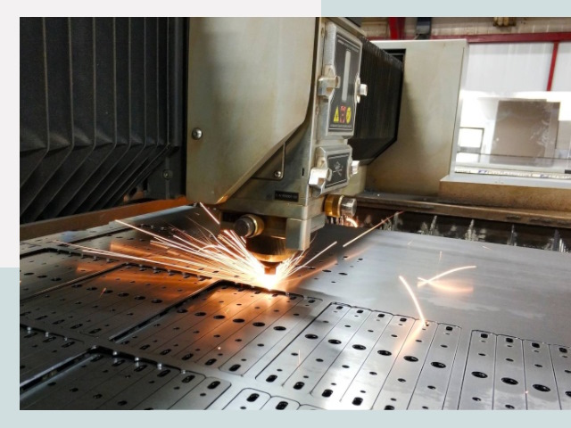 Лазерная резка металла в Кольчугине от 610 руб.